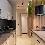 Zen By The Sea Apartment